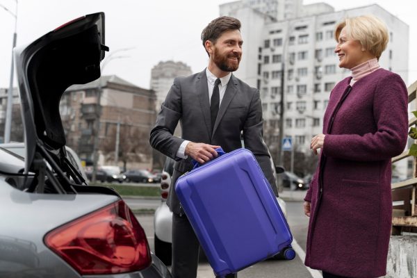 Airport transfer service in uae